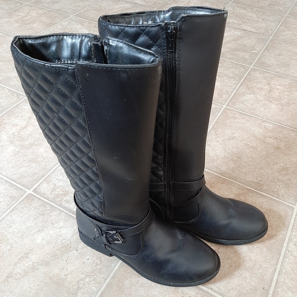 Girls Size 4 Boots - Picture 1 of 4